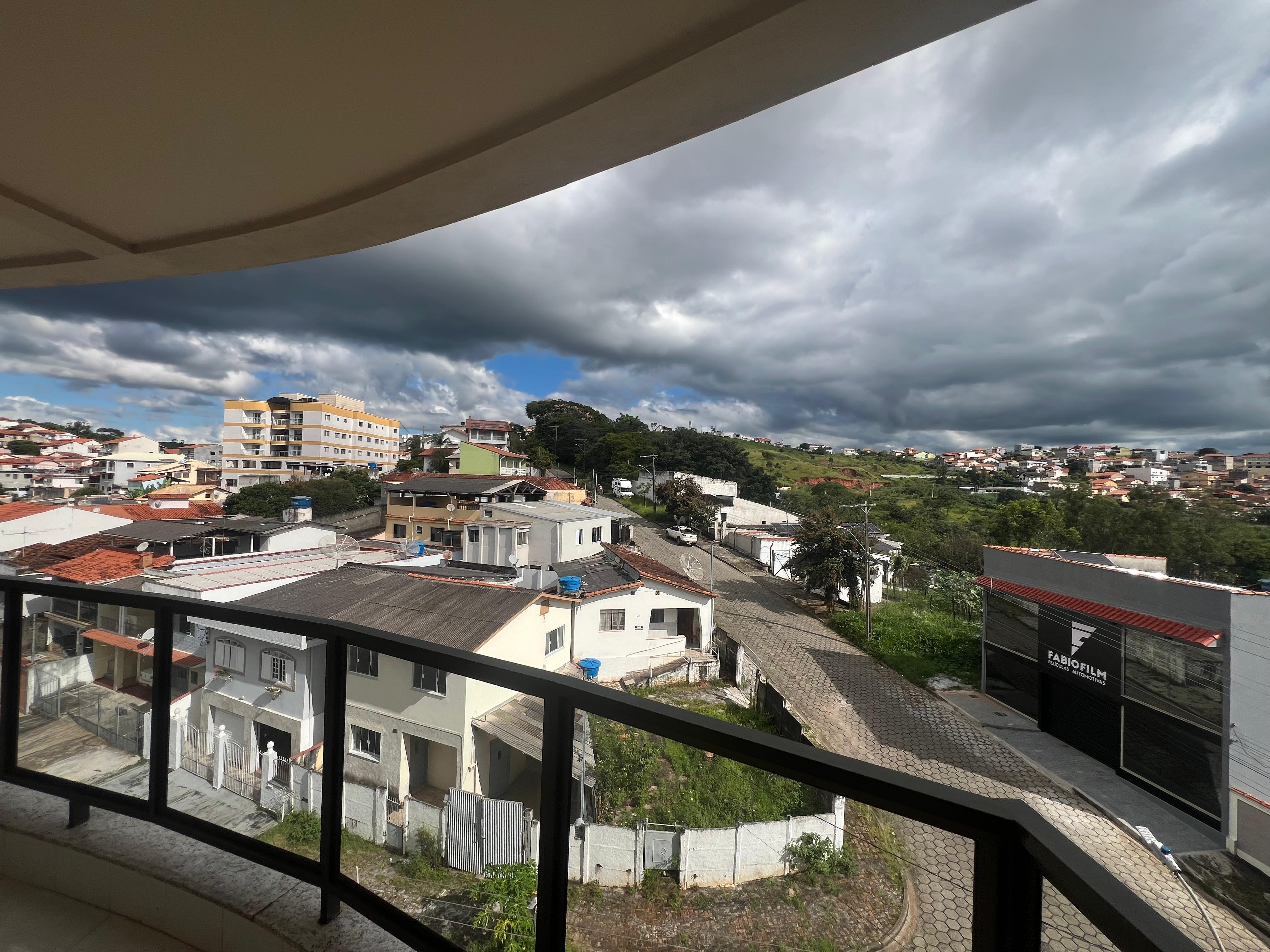 Cobertura duplex para locação em São Lourenço MG