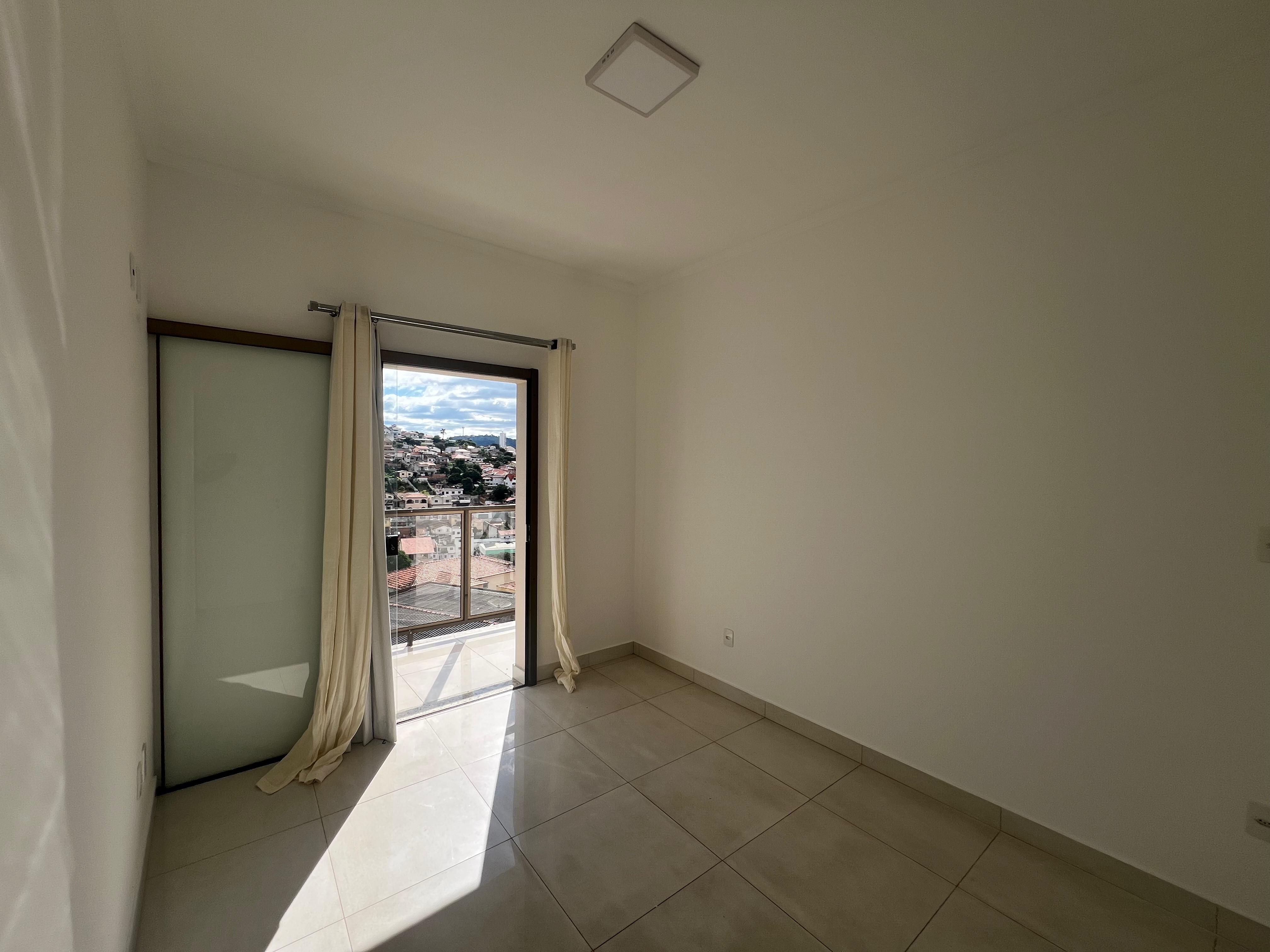 Cobertura duplex para locação em São Lourenço MG