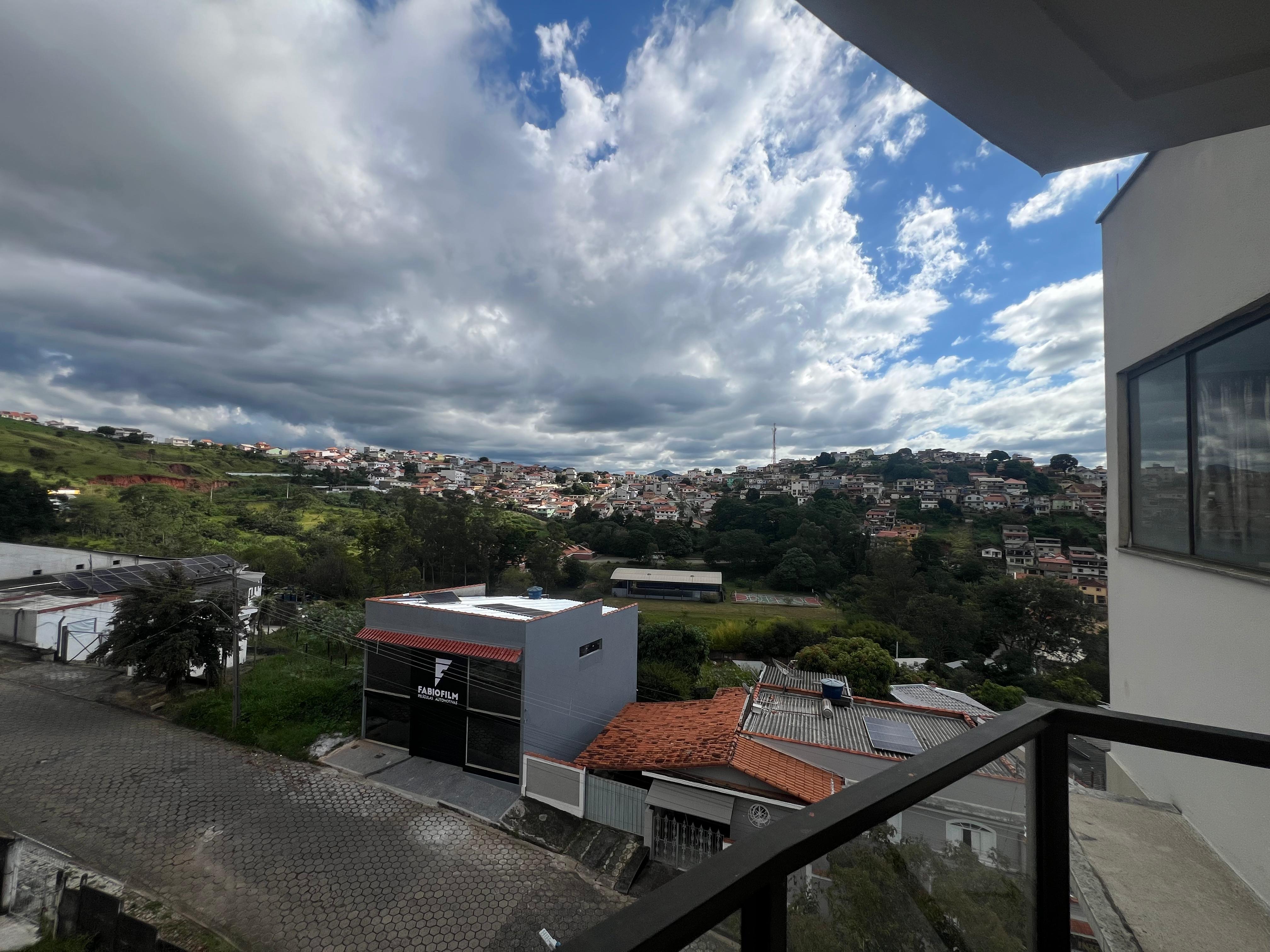 Cobertura duplex para locação em São Lourenço MG