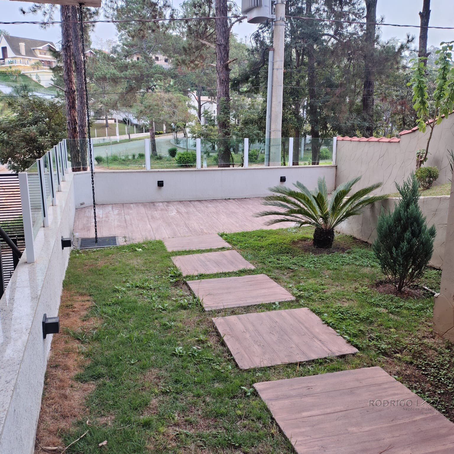 Apartamento mobiliado em bairro nobre de São Lourenço MG