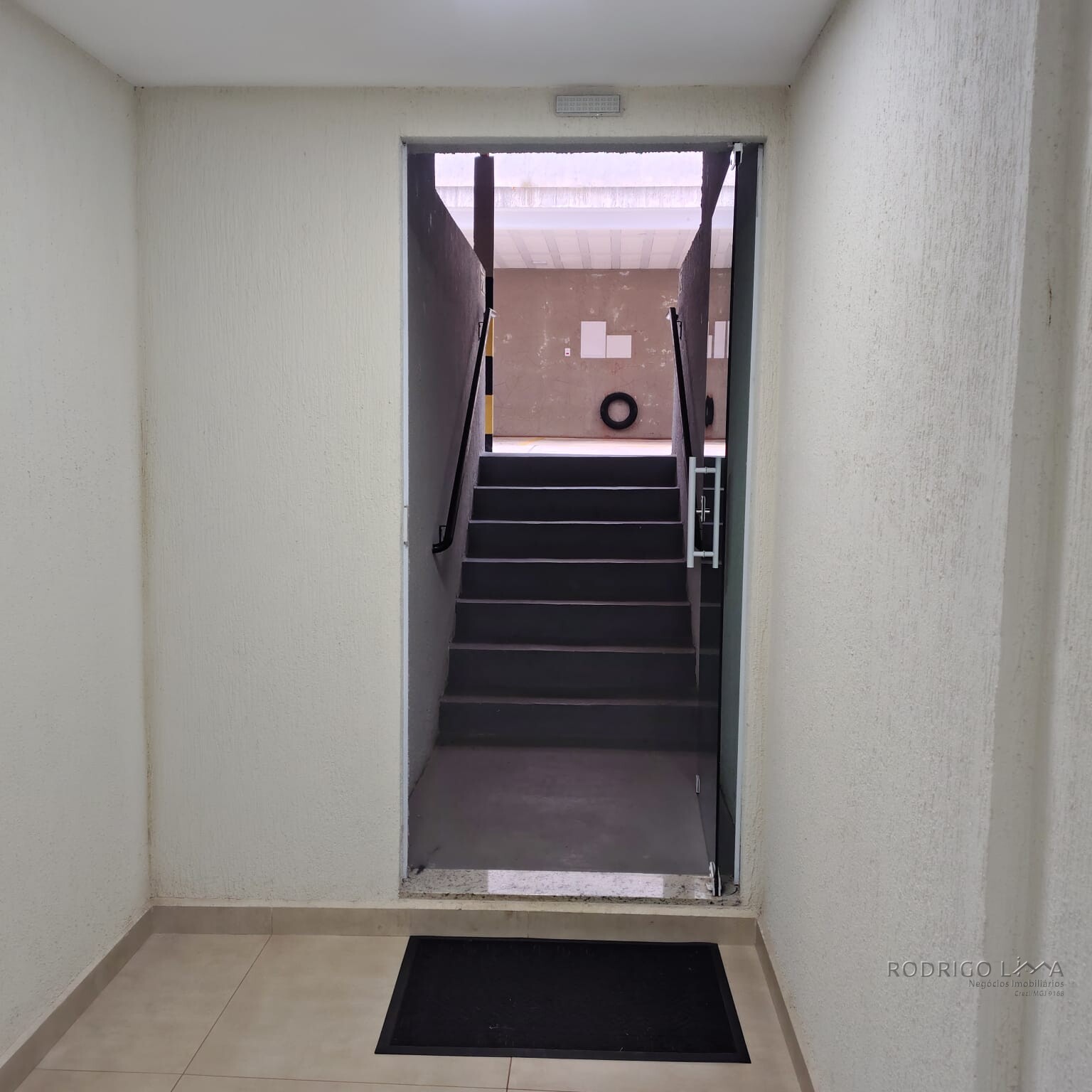 Apartamento mobiliado em bairro nobre de São Lourenço MG