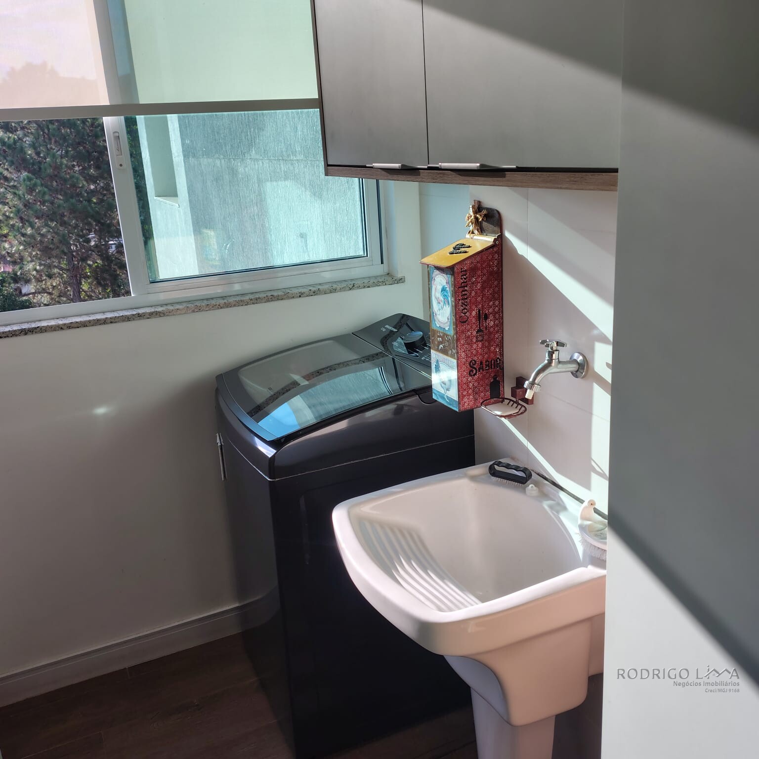 Apartamento mobiliado em bairro nobre de São Lourenço MG