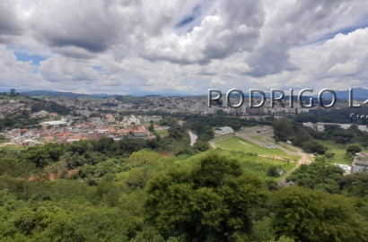 Apartamento de alto padrão para venda em São Lourenço - MG.