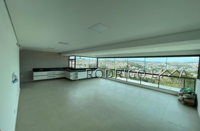 Apartamento de alto padrão para venda em São Lourenço - MG.