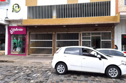 Lindo apartamento para venda no centro de São Lourenço - MG.