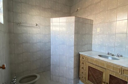 Casa para venda em São Lourenço MG.