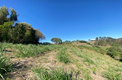 Linda chácara para venda próximo a São Lourenço - MG.