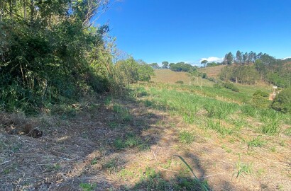 Linda chácara para venda próximo a São Lourenço - MG.