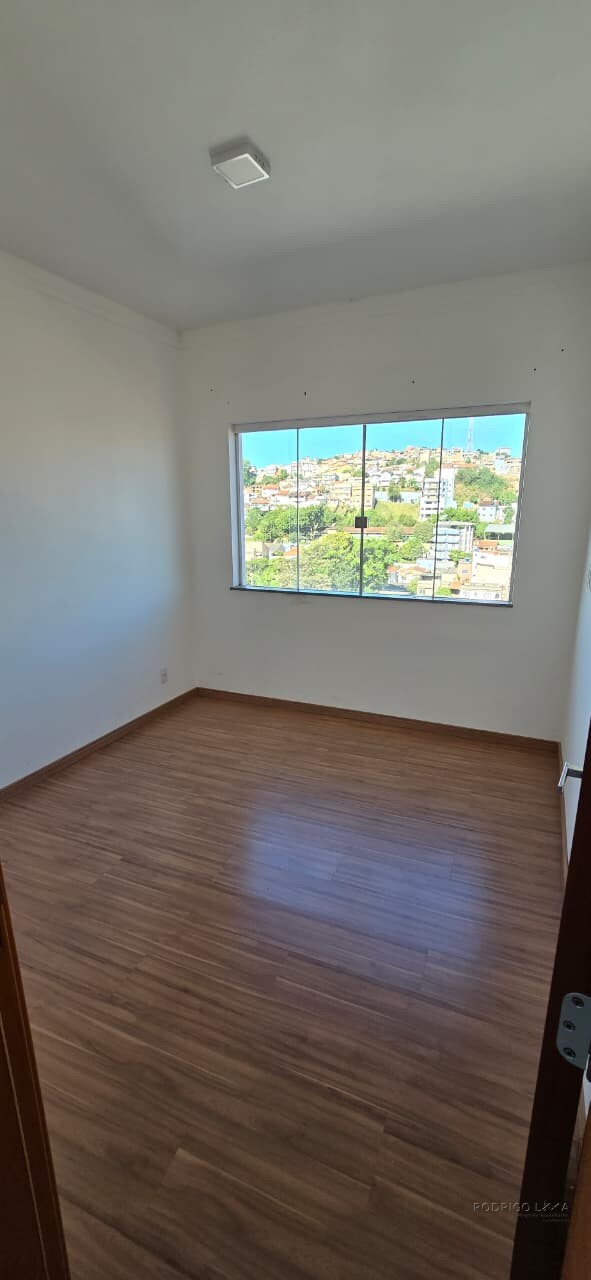 Apartamento para venda em São Lourenço MG.