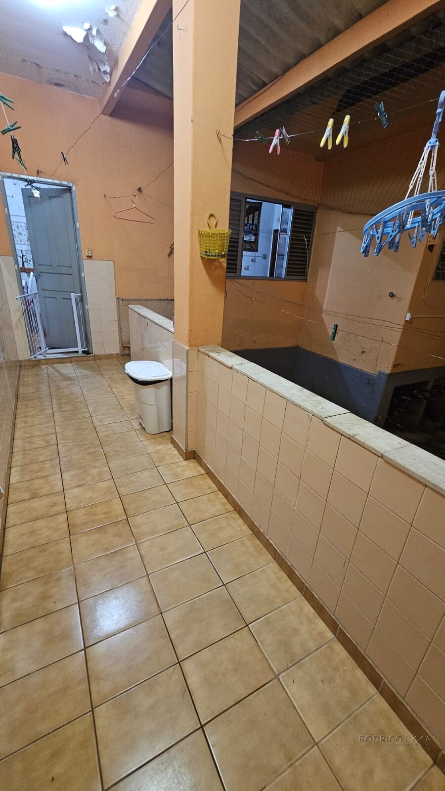 Ponto comercial para venda em São Lourenço MG.