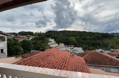 Linda casa para venda em São Lourenço MG