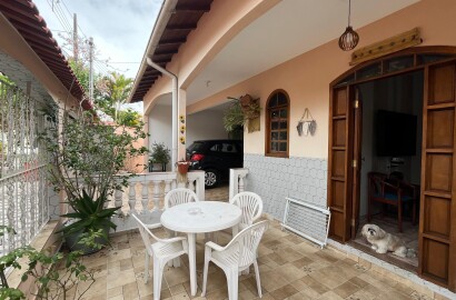 Linda casa para venda em São Lourenço MG