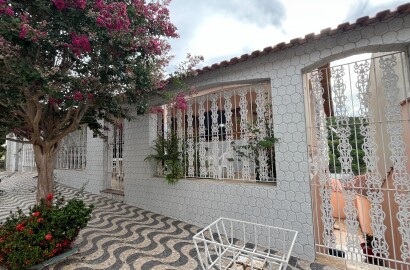Linda casa para venda em São Lourenço MG