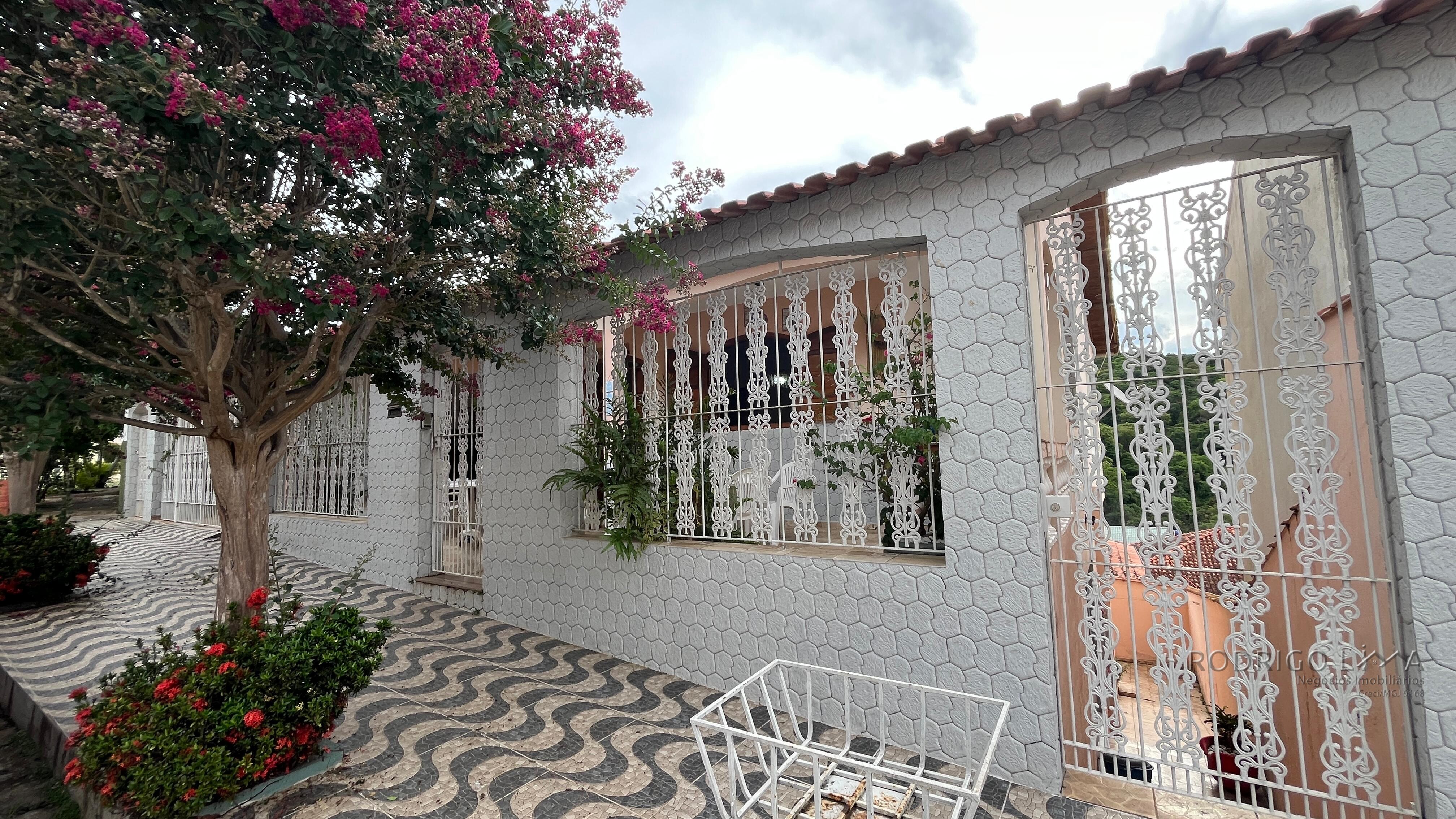 Linda casa para venda em São Lourenço MG