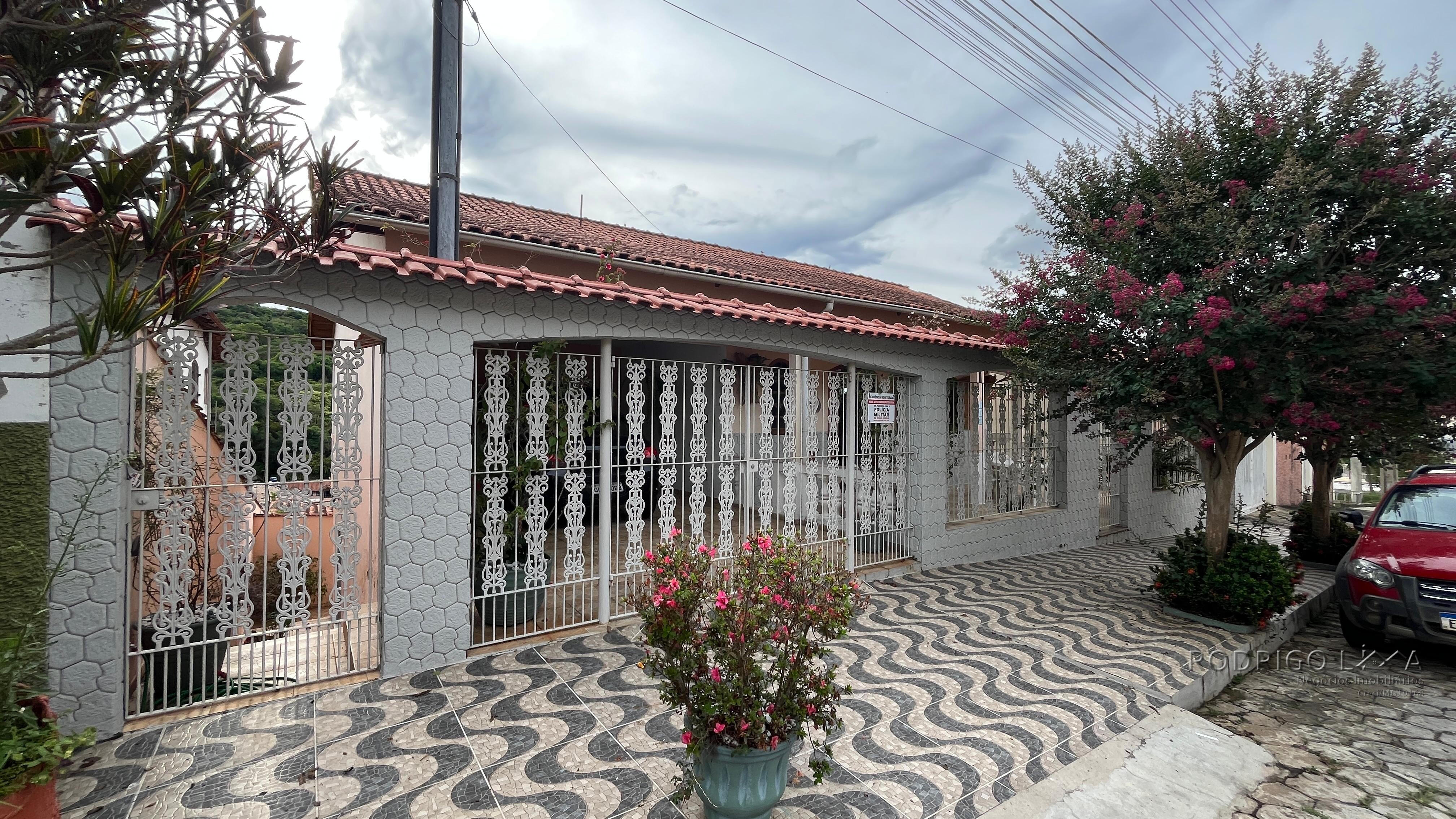 Linda casa para venda em São Lourenço MG