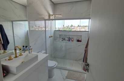 Casa Alto Padrão para venda em São Lorenço MG