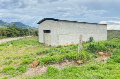 Lindo sítio para venda a 15 minutos de São Lourenço MG
