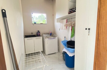 Linda chácara para venda á 10 minutos de São Lourenço MG