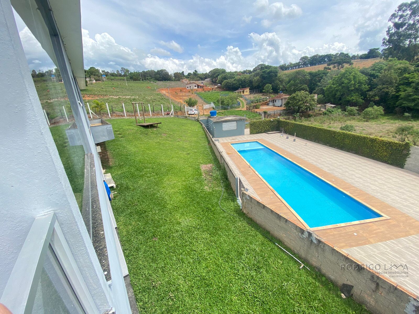 Linda chácara para venda á 10 minutos de São Lourenço MG