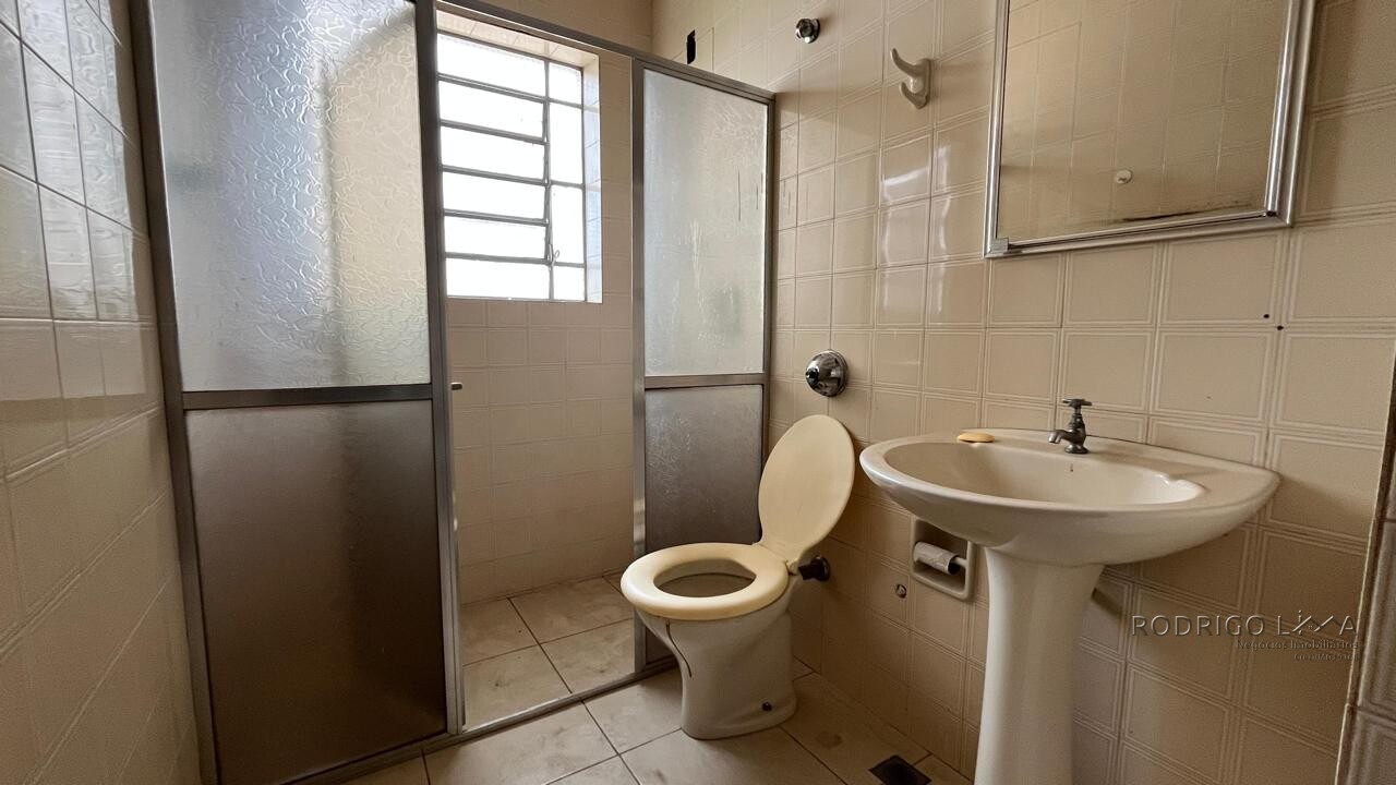 Apartamento para venda no centro de São Lourenço MG