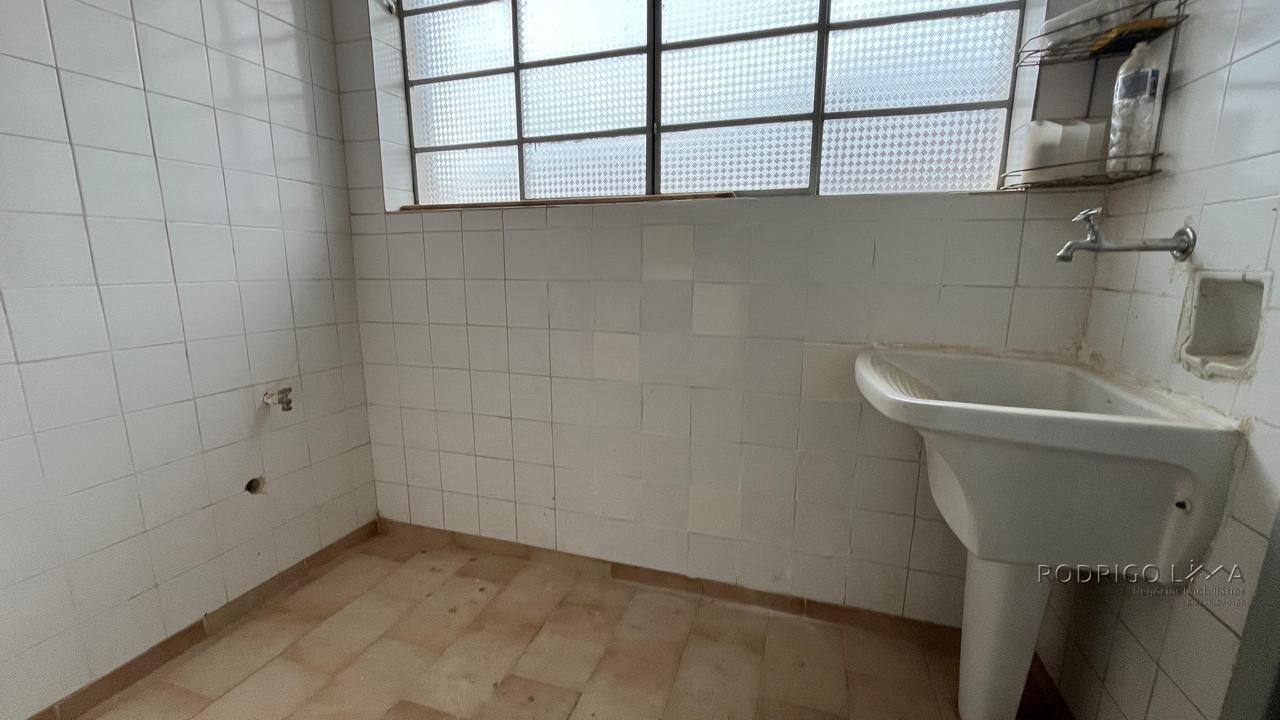 Apartamento para venda no centro de São Lourenço MG