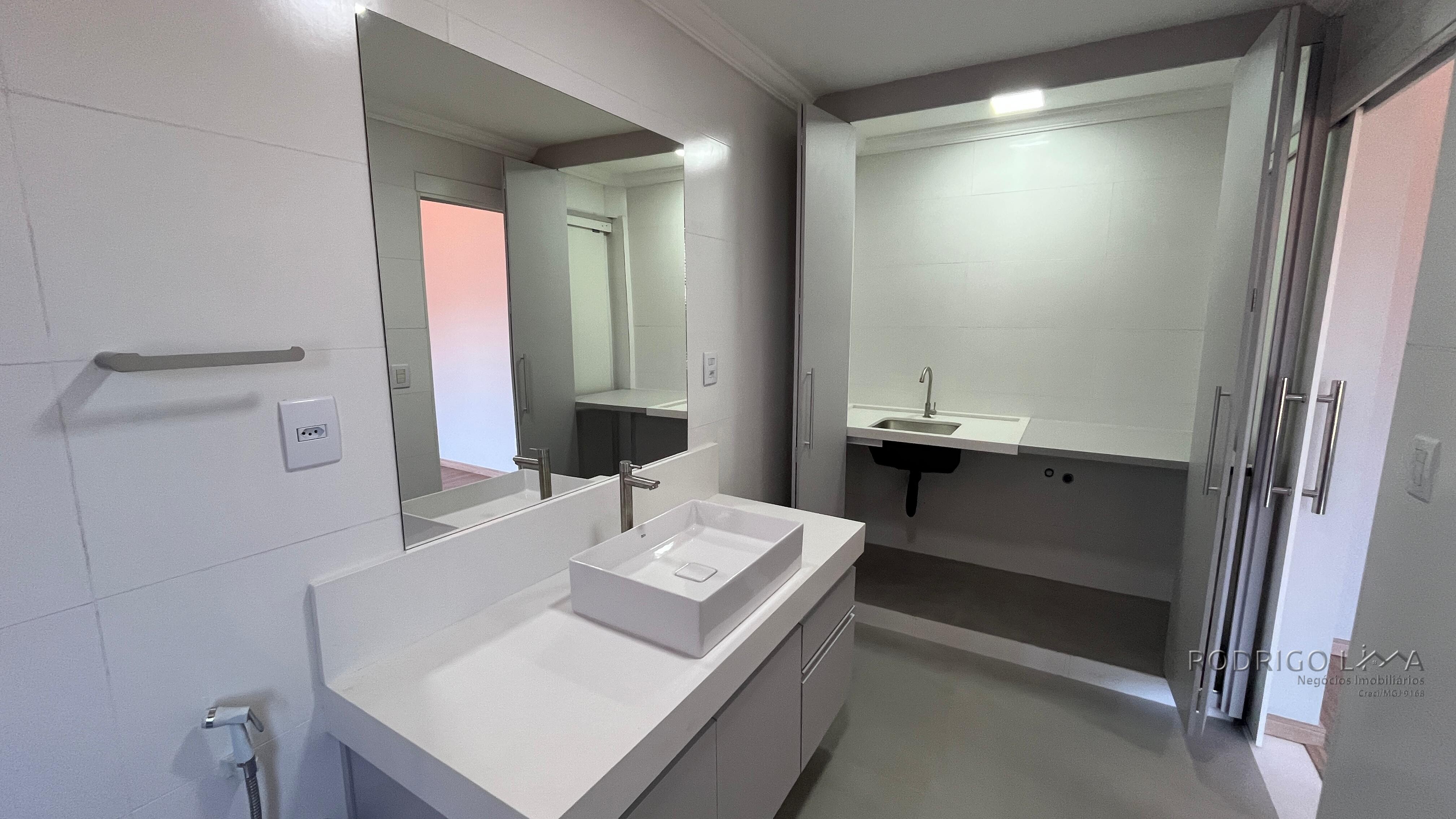 Apartamento para venda no centro de São Lourenço MG