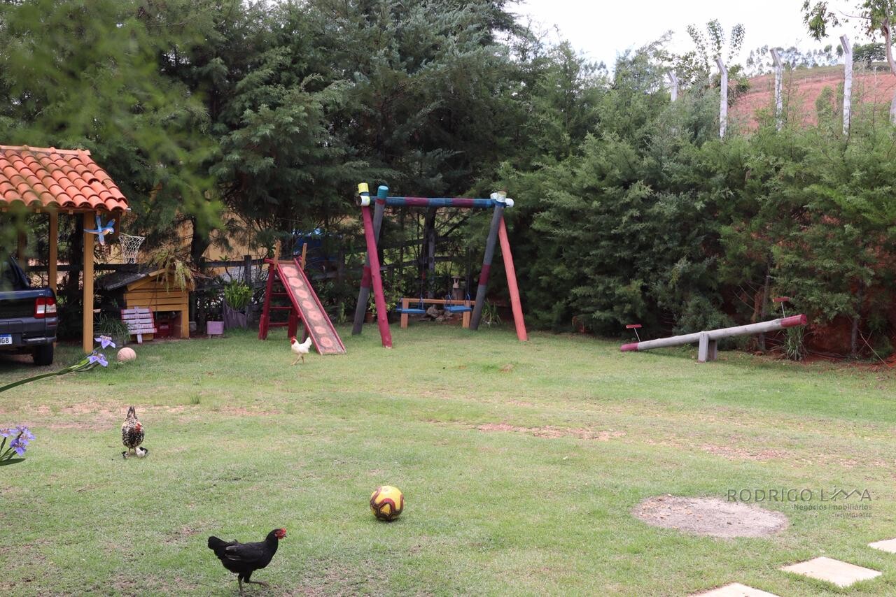 Linda Chácara para venda próximo a São Lourenço MG