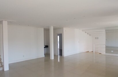 Casa alto padrão para venda em São Lorenço MG
