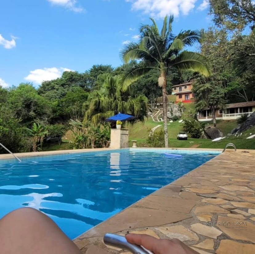 Linda pousada para venda em Itapeva MG