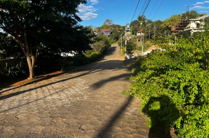 Lote de alto padrão para venda próximo à São Lourenço MG