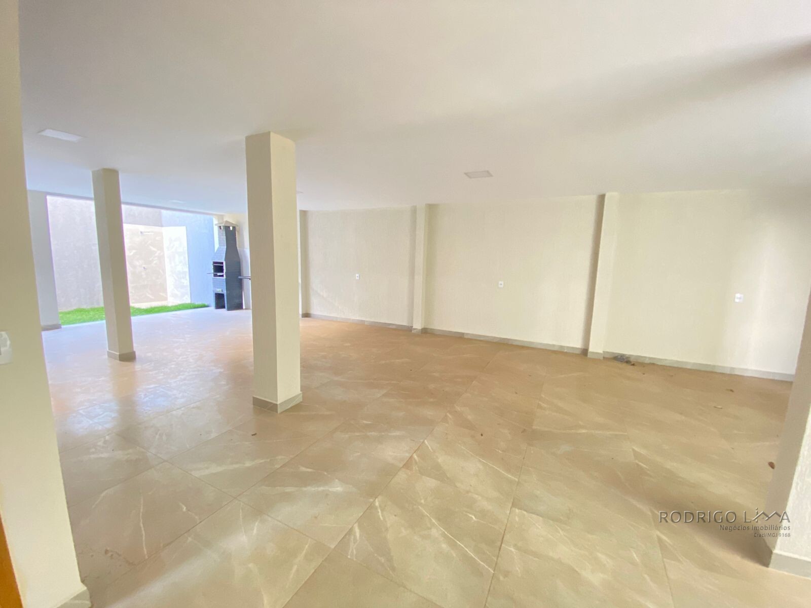 Casa de alto padrão para venda próximo a São Lourenço MG