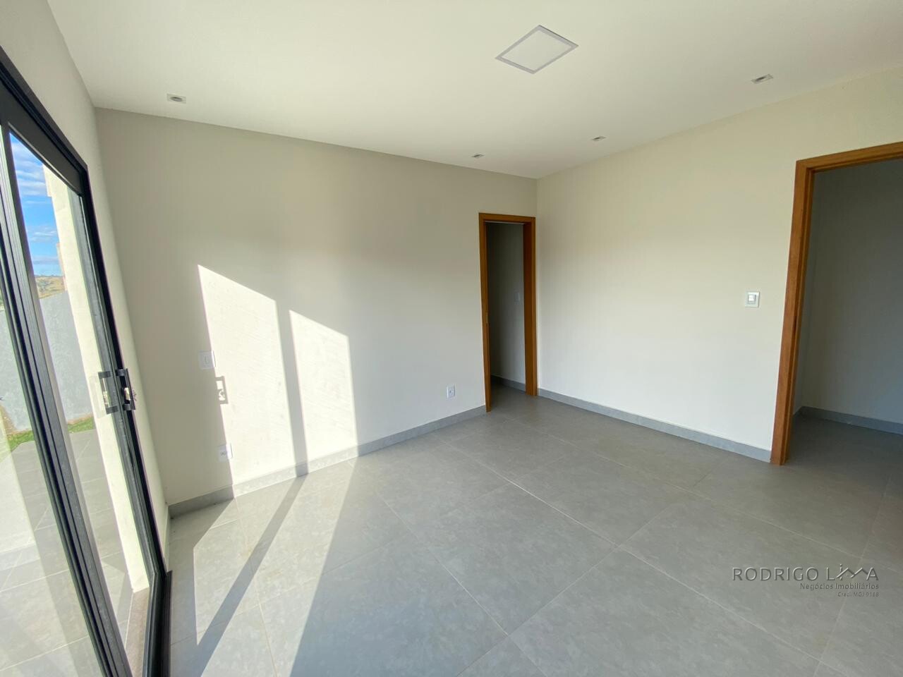 Casa de alto padrão para venda próximo a São Lourenço MG