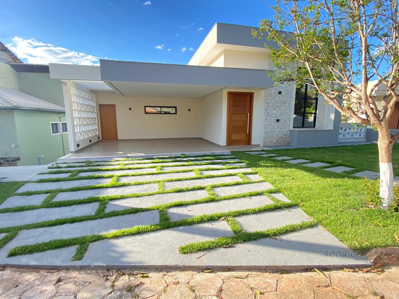 Casa de alto padrão para venda próximo a São Lourenço MG