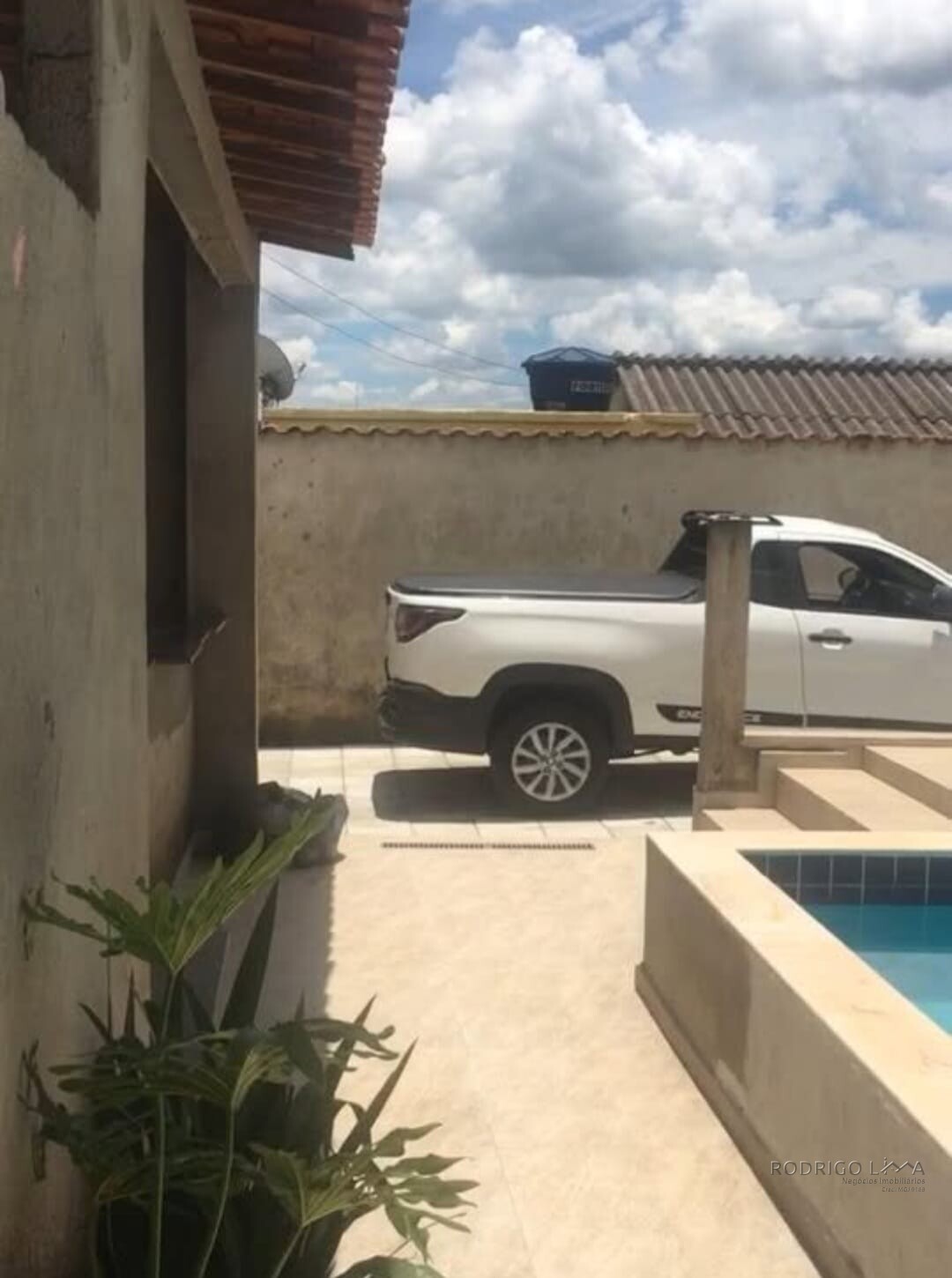 Linda casa para venda em Conceição do Rio Verde MG.