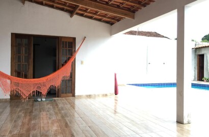Linda casa para venda em Conceição do Rio Verde MG.