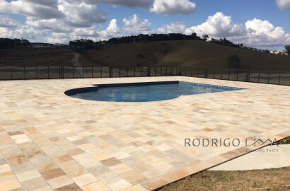 Casa alto padrão para venda próximo a São Lourenço MG