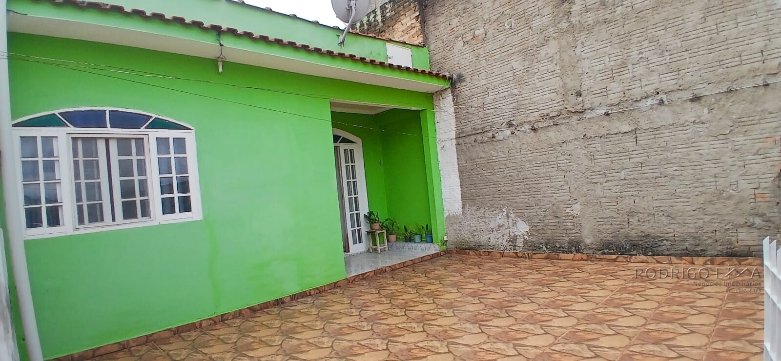 Casa para venda em São Lourenço - MG.