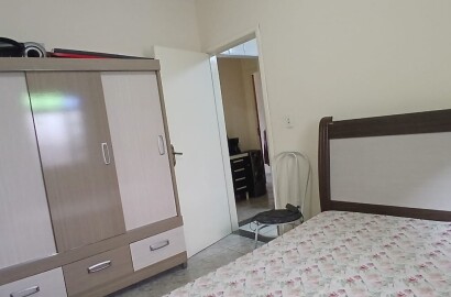 Casa para venda em São Lourenço - MG.