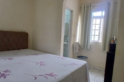 Casa para venda em São Lourenço - MG.