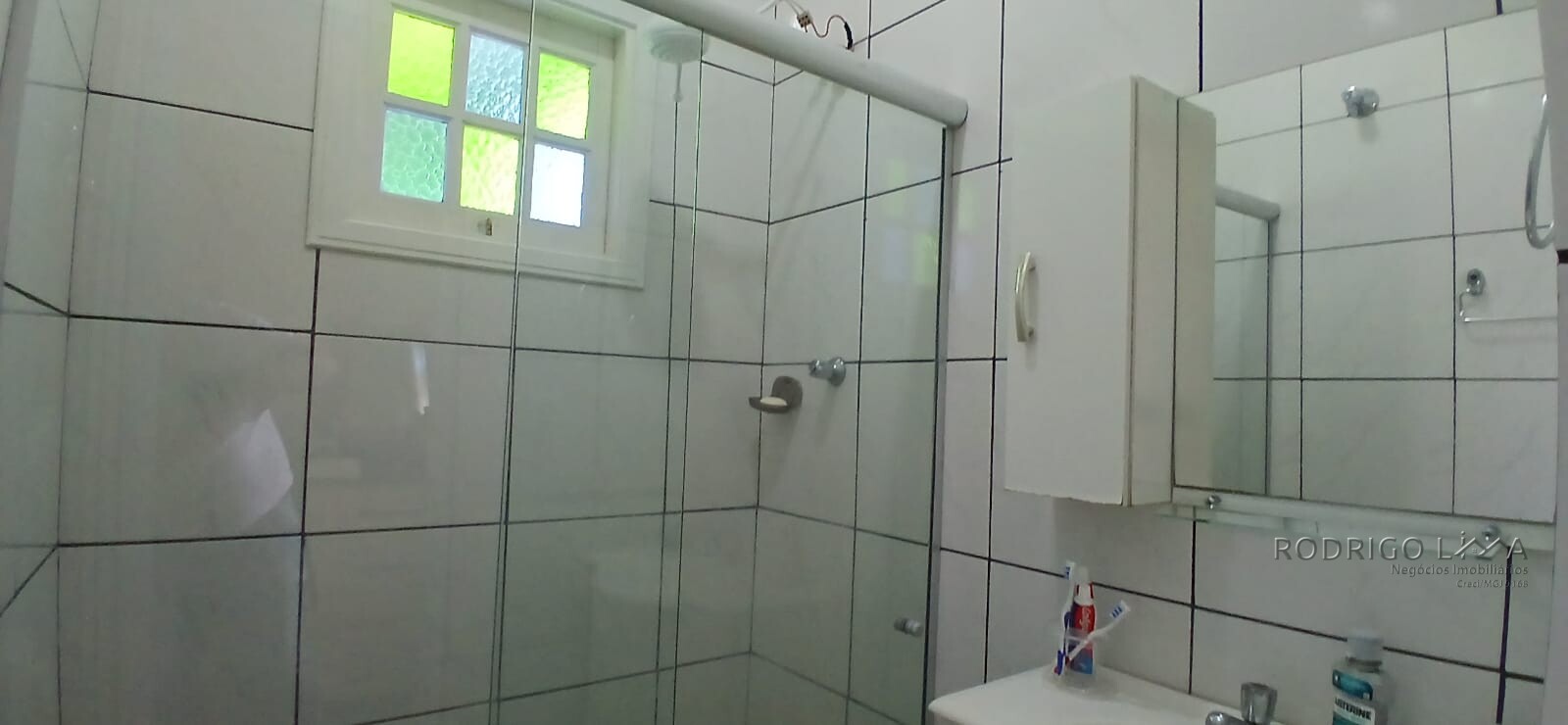 Casa para venda em São Lourenço - MG.