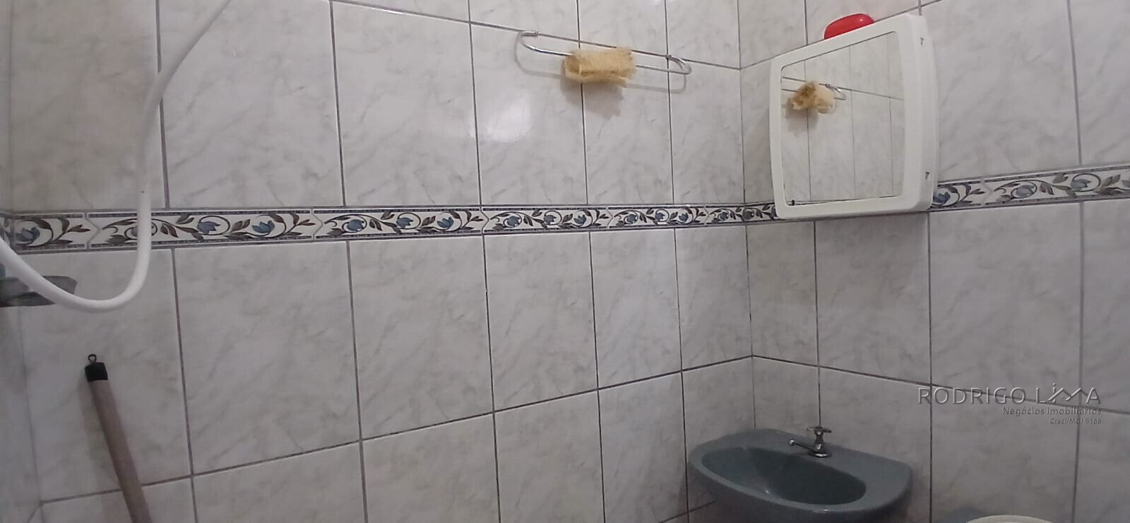 Casa para venda em São Lourenço - MG.