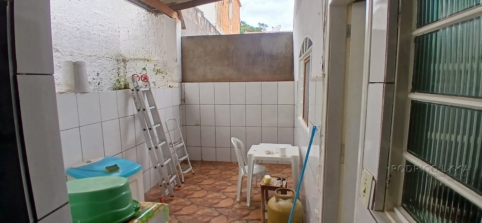 Casa para venda em São Lourenço - MG.