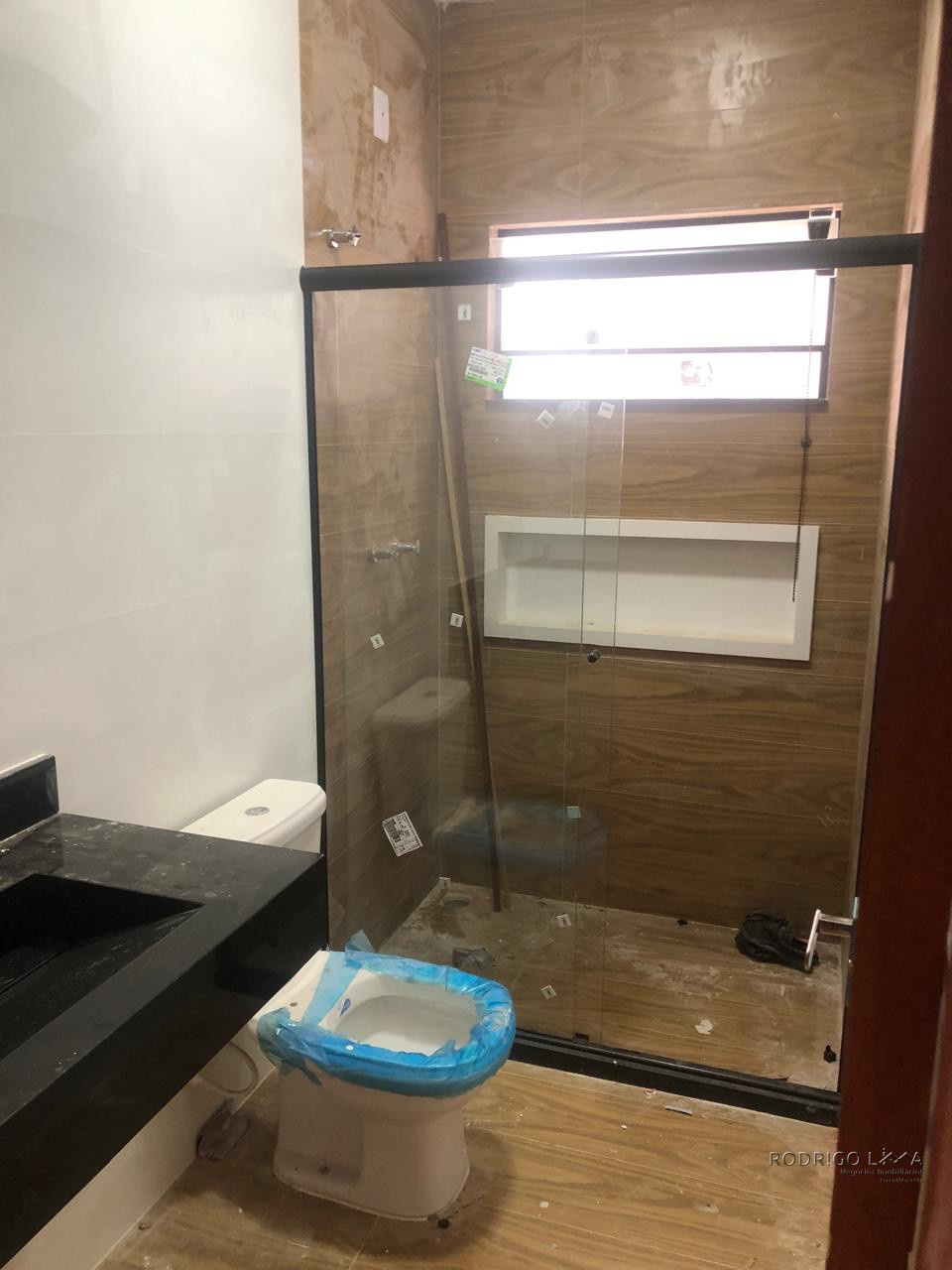 Linda casa para venda em São Lourenço - MG.