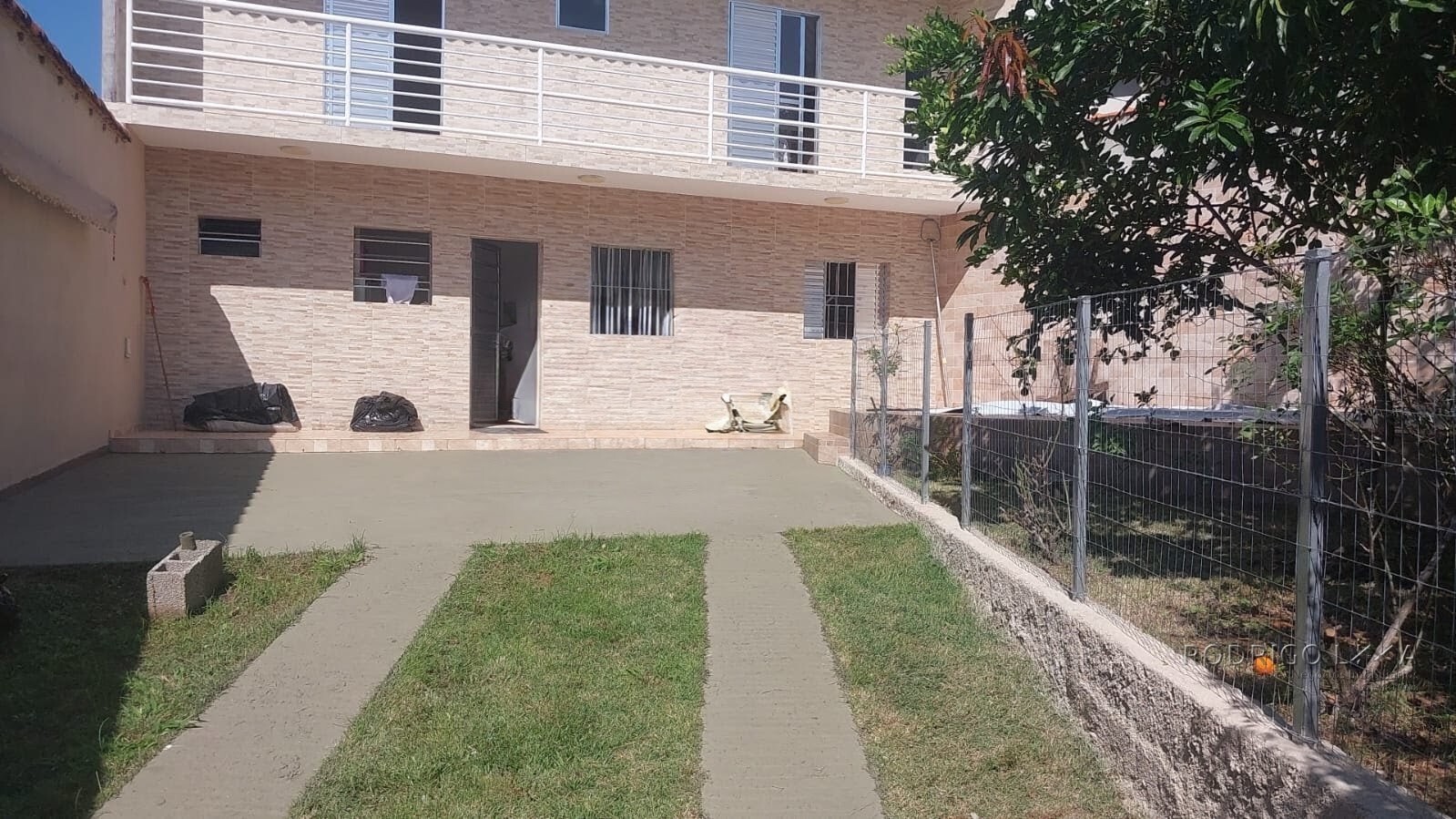 Lindo Sobrado a Venda em São Lourenço MG