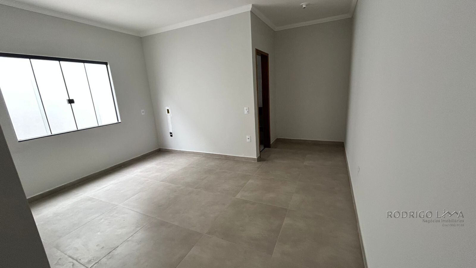 Casa nova para venda em São Lourenço MG