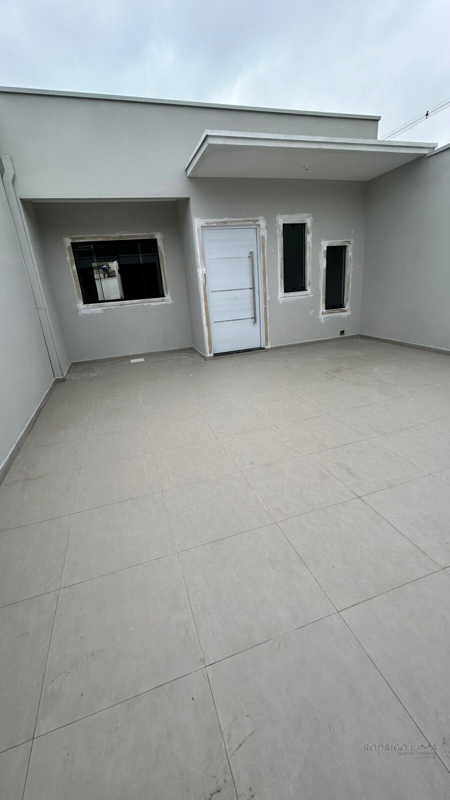 Casa nova para venda em São Lourenço MG