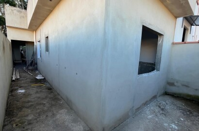 Casa em fase de acabamento para venda em São Lourenço - MG.