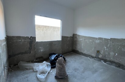 Casa em fase de acabamento para venda em São Lourenço - MG.