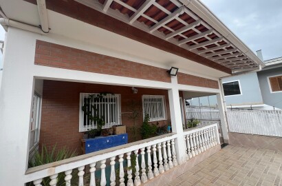 Linda casa para venda em São Lourenço MG