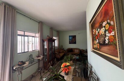 Linda casa para venda em São Lourenço MG